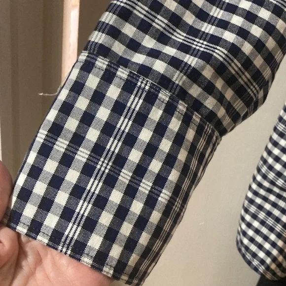 Everlane Black and White Plaid Oxford Shirt - Picture 7 of 14